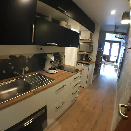 Un Petit Nid Au Pied Des Pistes Apartman