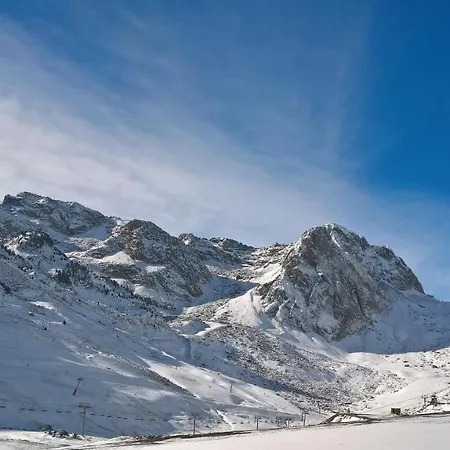아파트 Un Petit Nid Au Pied Des Pistes