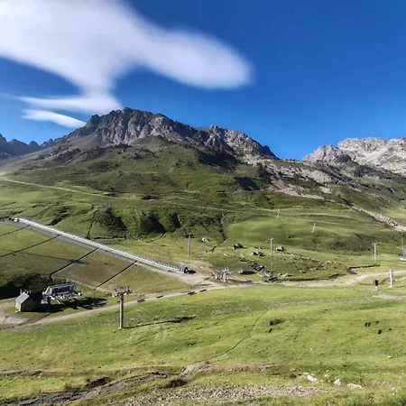 아파트 Un Petit Nid Au Pied Des Pistes 바네르드비고르
