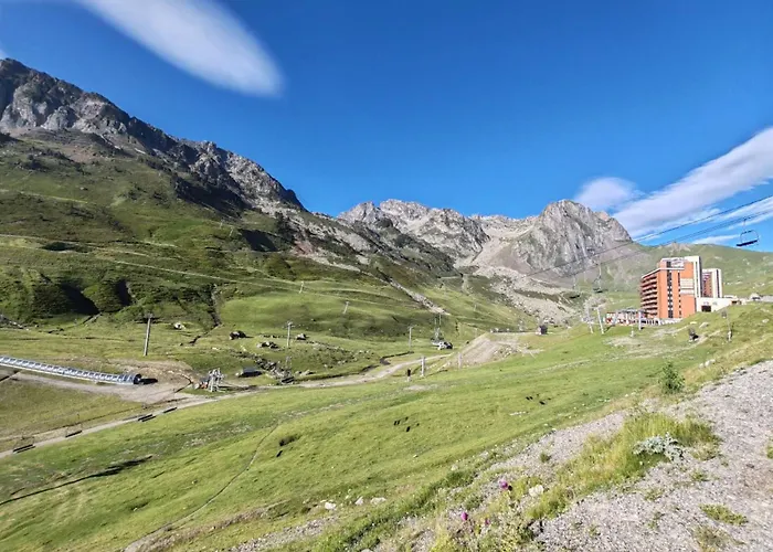 Un Petit Nid Au Pied Des Pistes Apartamento *